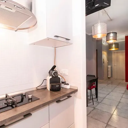 Molinette E Spezia Mm Lovely Flat トリノ